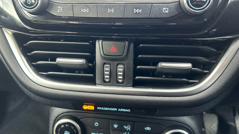 Ford Fiesta 1.0 EcoBoost Titanium 5dr Petrol Hatchback